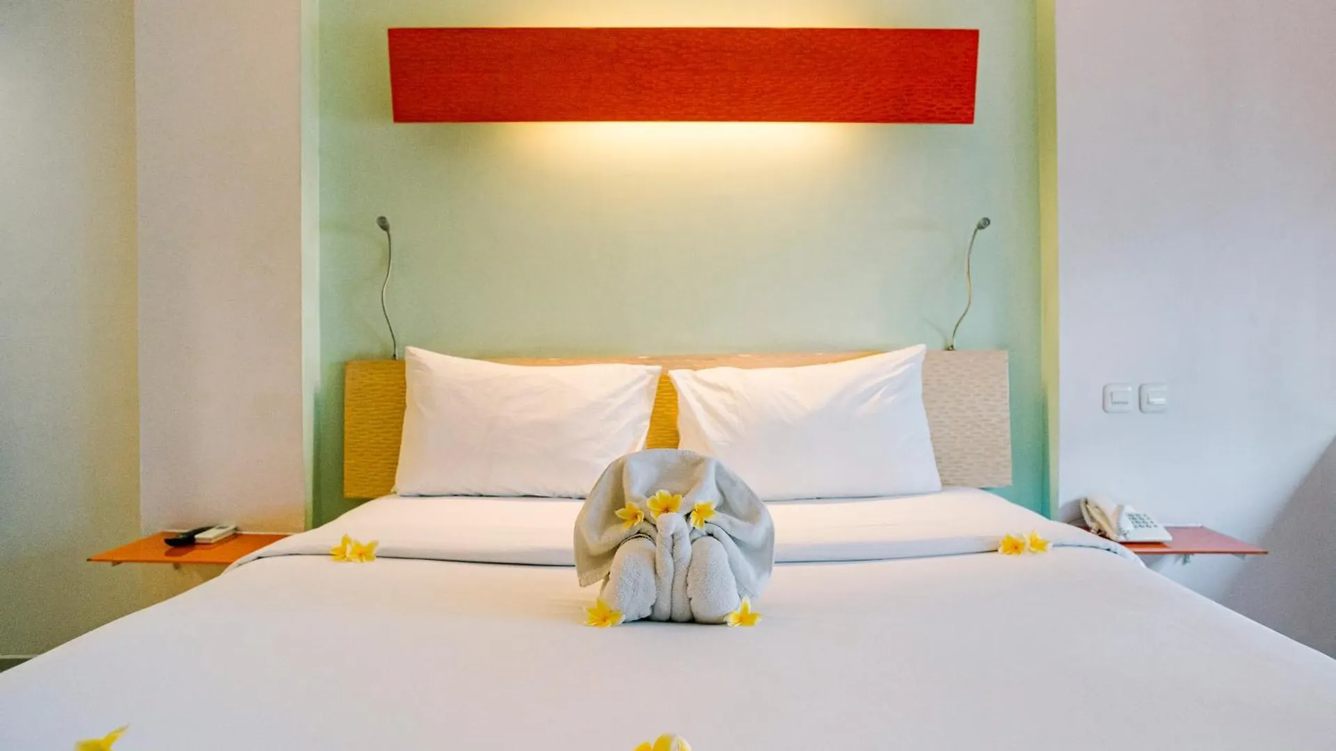 Harris Hotel & Residences Riverview Kuta, Bali 꾸따 인도네시아