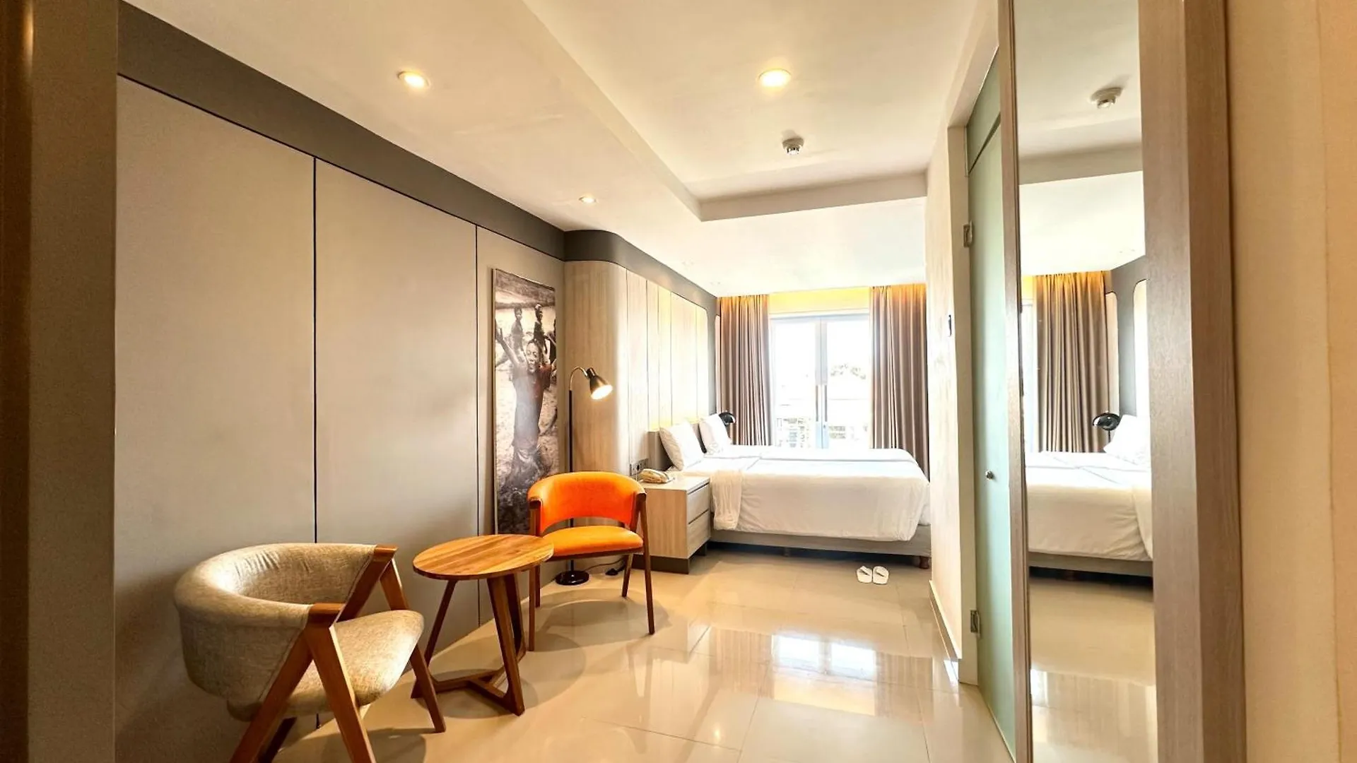 Harris Hotel & Residences Riverview Kuta, Bali - Associated Harris Kuta Lombok